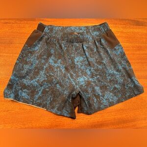 Lululemon surge short lined sz M